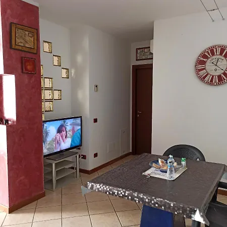 Apartment Aida Parma *