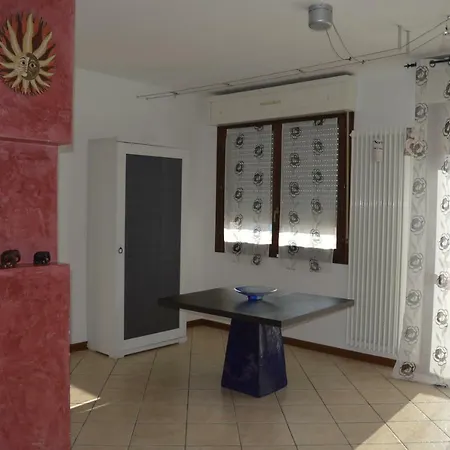 Apartment Aida Parma *